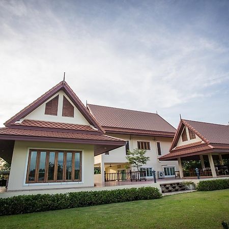ธาราริน วิลล่า บ้านเดิมบาง ภายนอก รูปภาพ